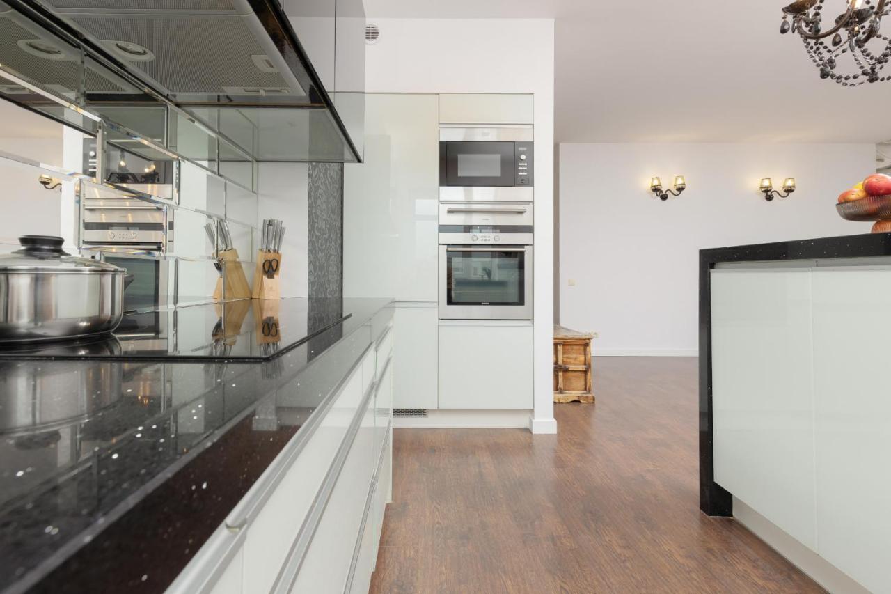 Blonia Wilanowskie Apartment Warsaw By Noclegi Renters Ngoại thất bức ảnh