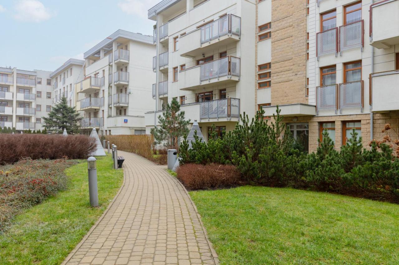 Blonia Wilanowskie Apartment Warsaw By Noclegi Renters Ngoại thất bức ảnh
